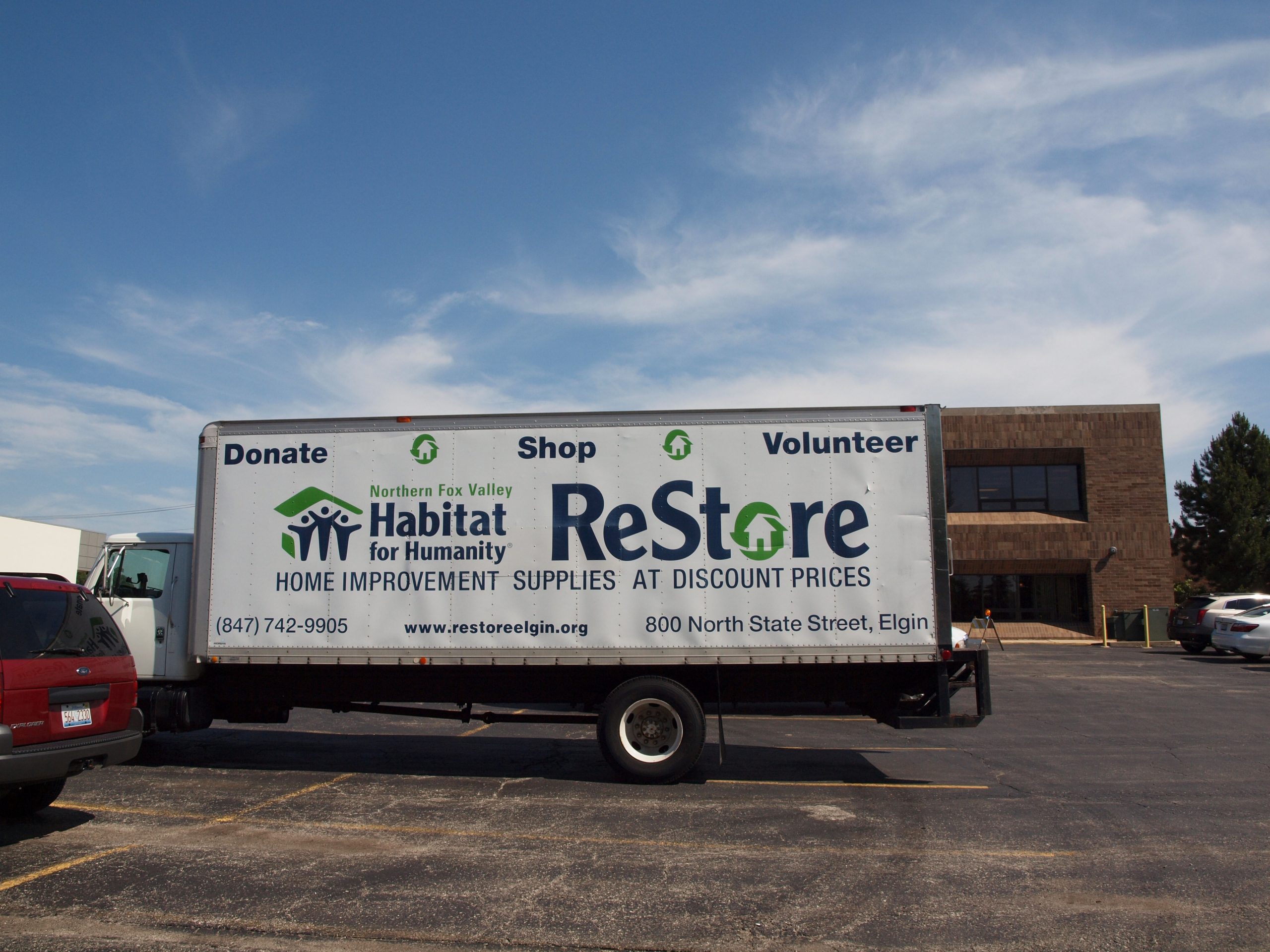 Normandy Builders donates to Habitat for Humanity ReStore