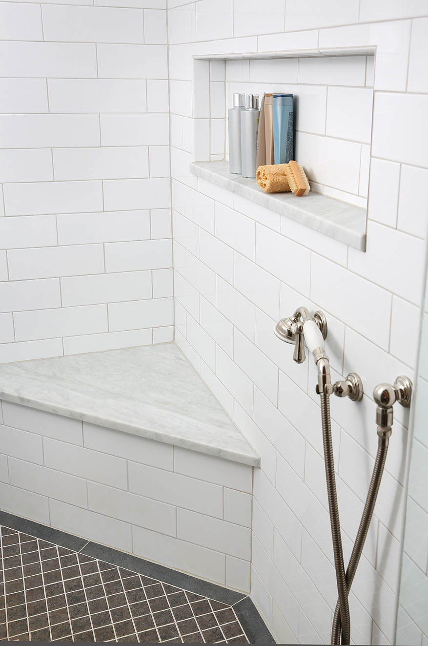 Enhancing Shower Niches with Decorative Tile