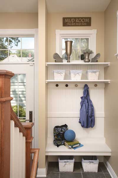 Small mudroom space near entry