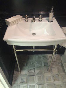 sink console in powder room