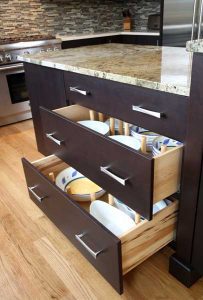 Drawer with Pegs