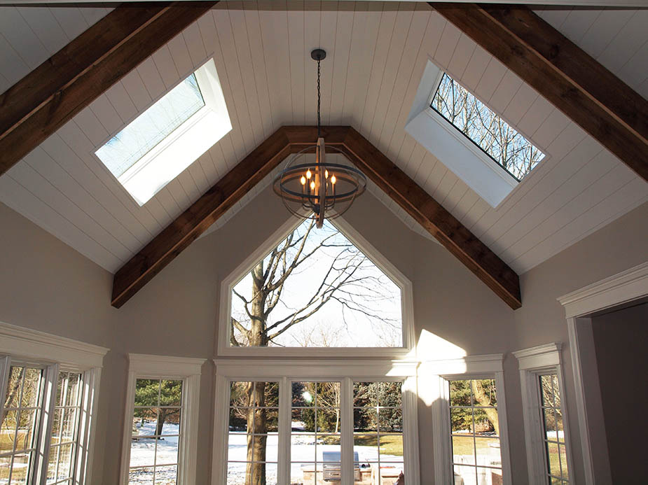 Vaulted ceiling with shiplap and contrasting beams