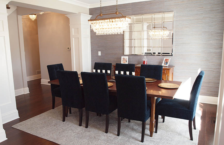 Informal dining area