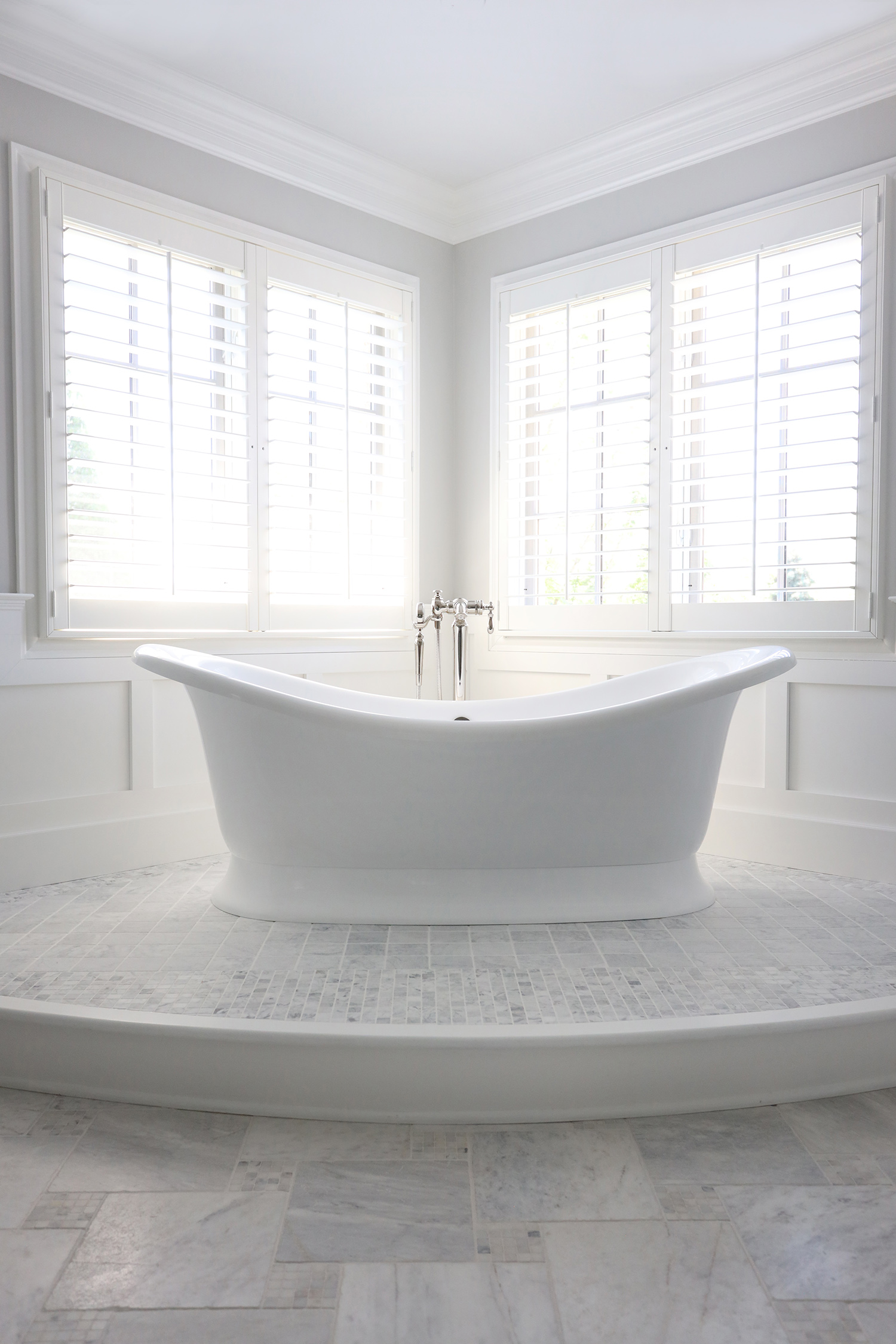 Freestanding tub in a primary bathroom