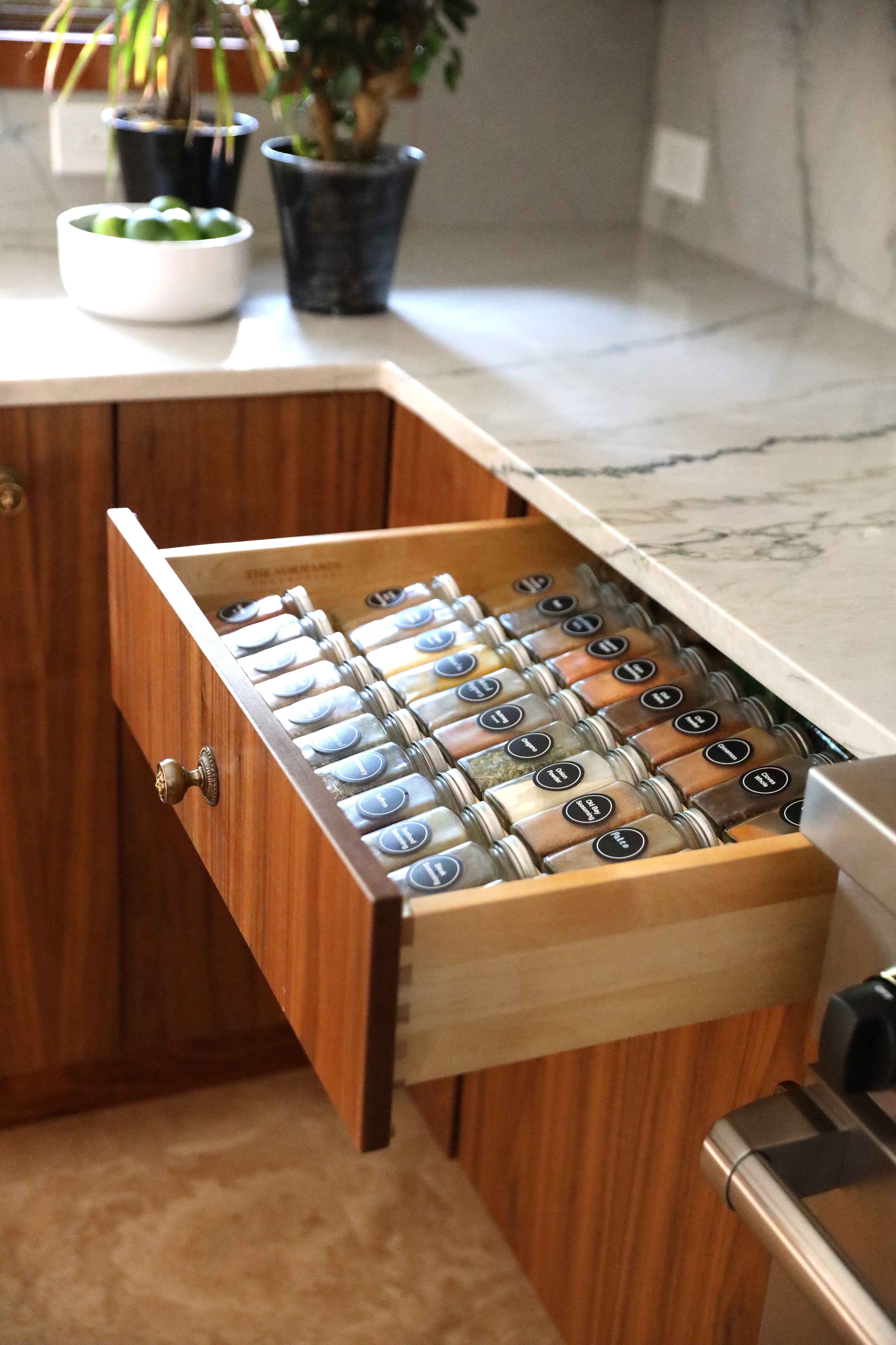 Drawer with spice rack insert