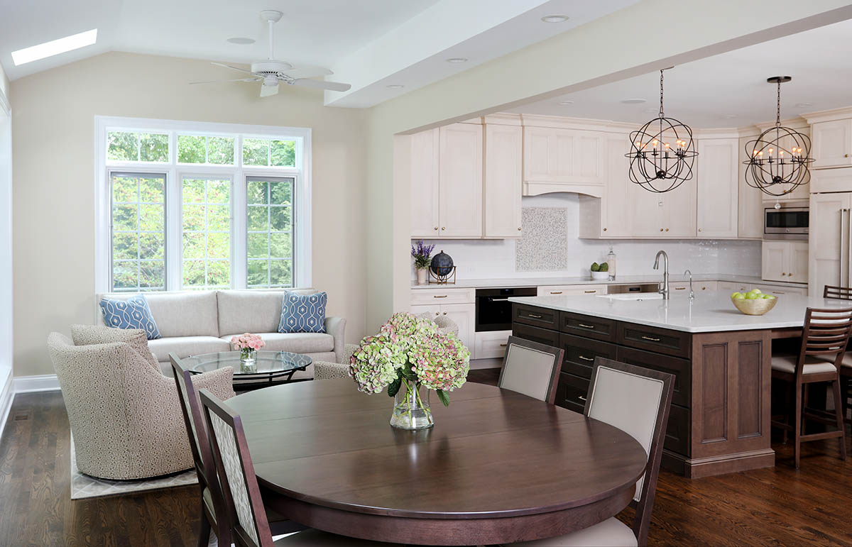 Sitting and eating are off kitchen for entertaining