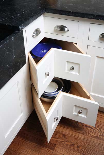 corner drawers in a kitchen cabinet