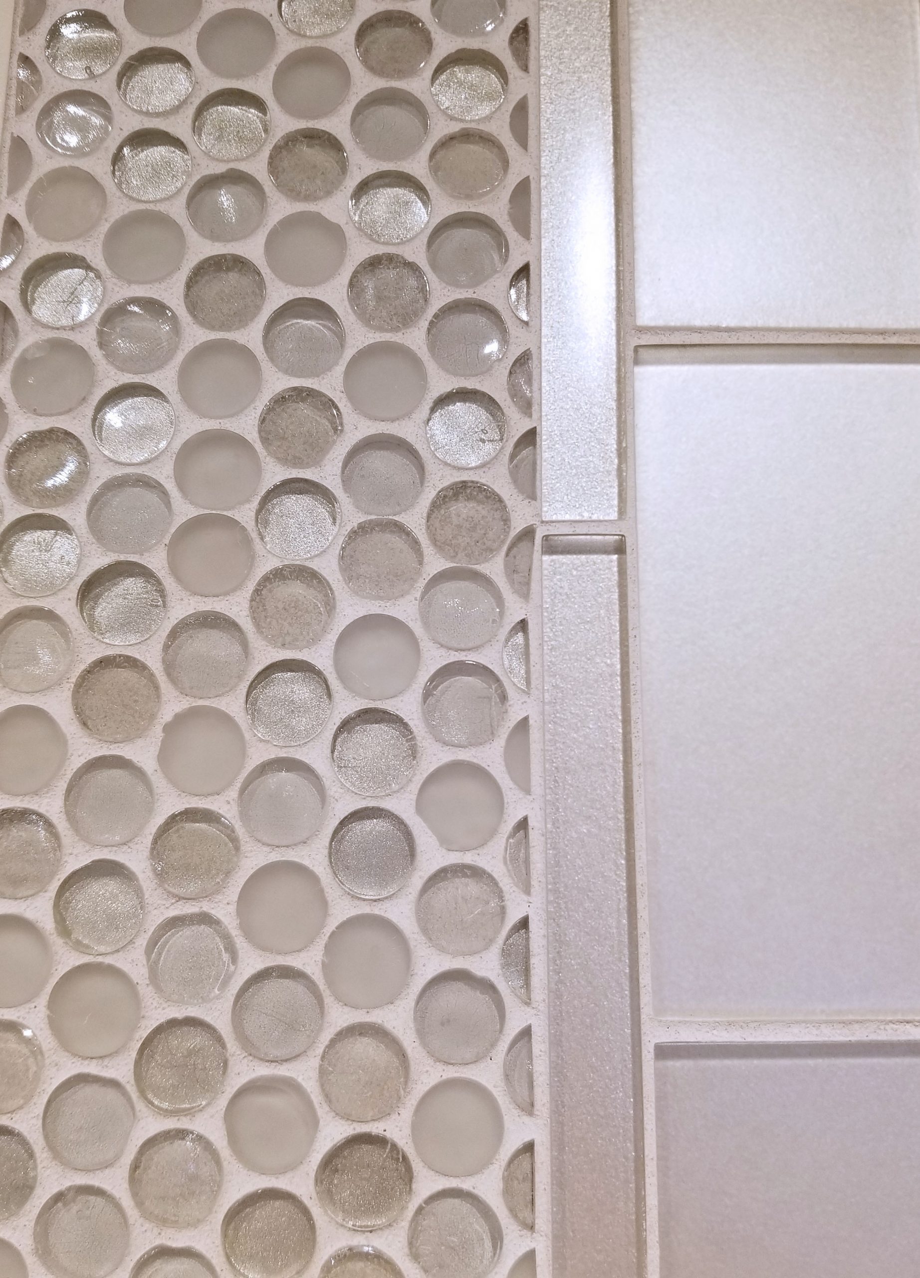 Penny tile with pencil liner and subway tile