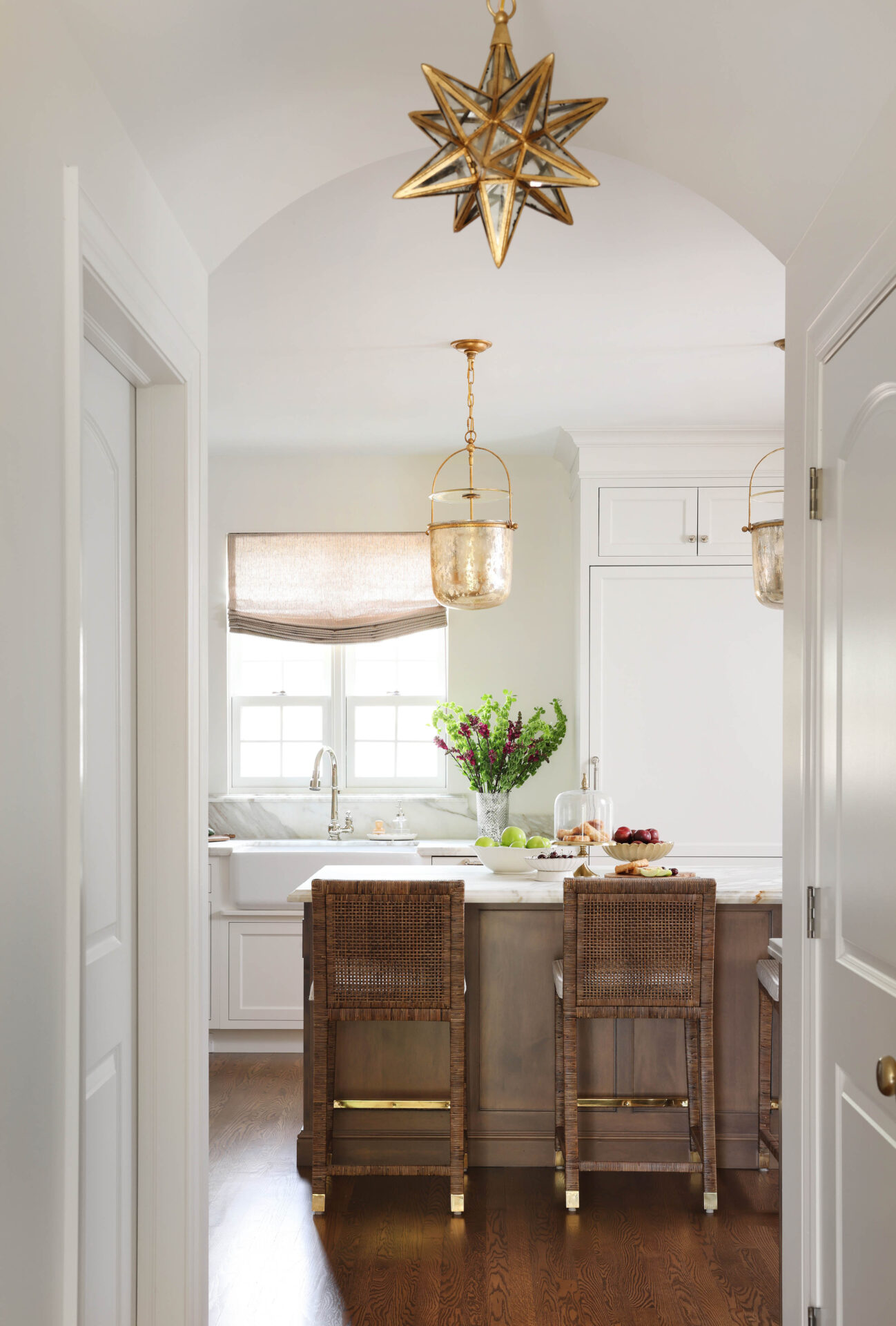 Classic Elmhurst Kitchen features a side entry with barrel ceiling, creating a sense of anticipation as you approach.