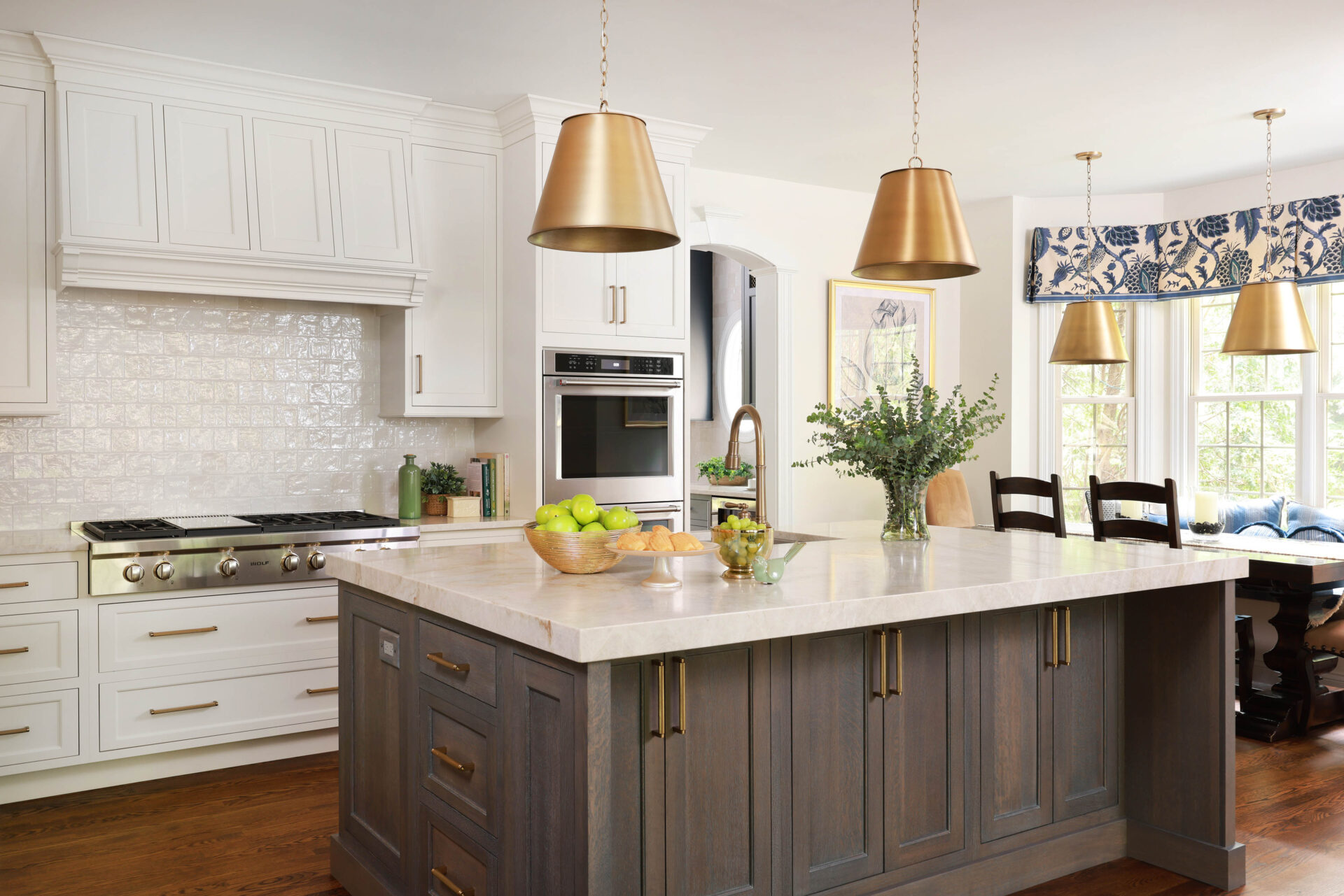 Elegant styling and an open floor plan turn a traditional Glenview kitchen into a more connected space that will stand the test of time.